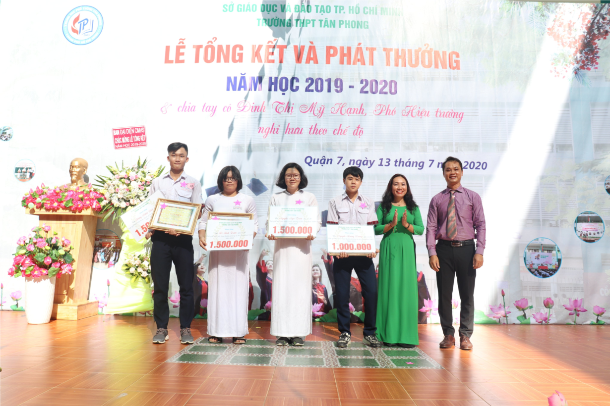 z1980864045448_cead677a0ab089a663d5a1c4939d00db.jpg